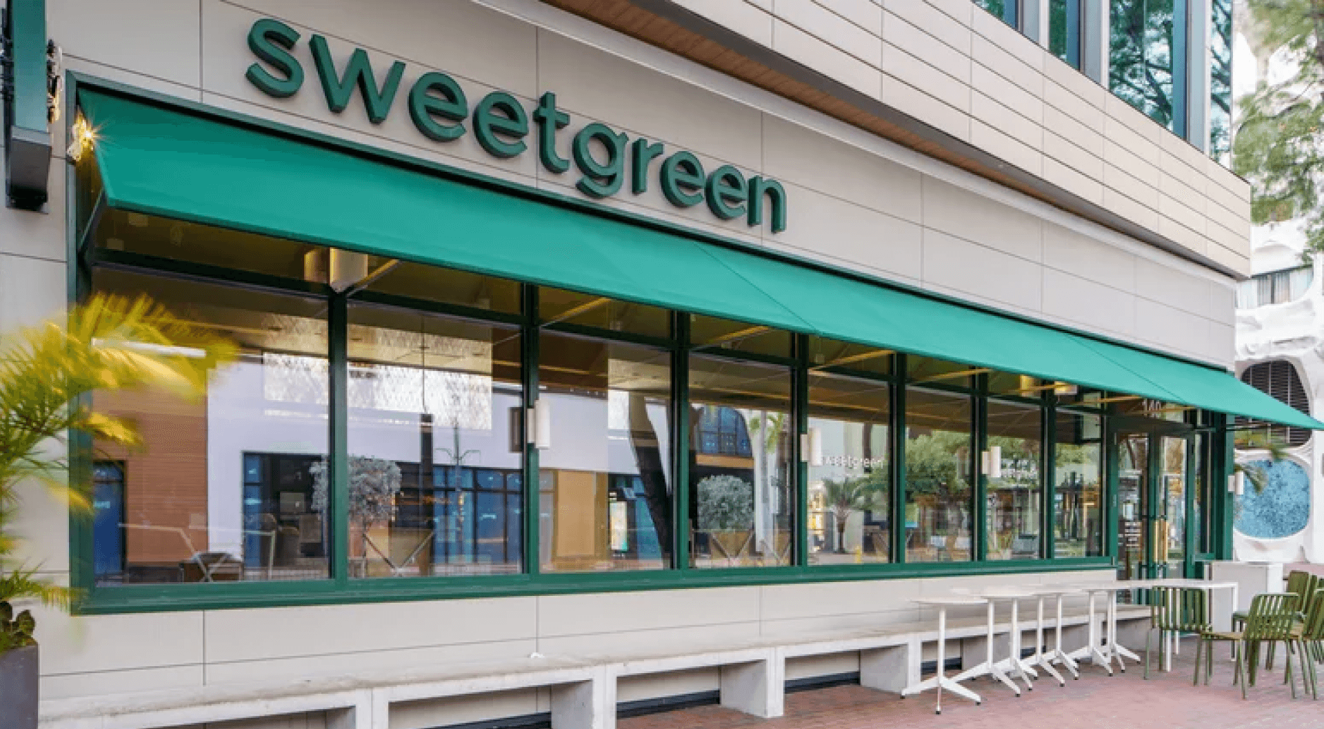 Sweetgreen storefront