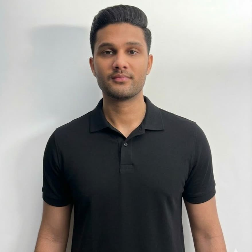 Mihir Gupta headshot square